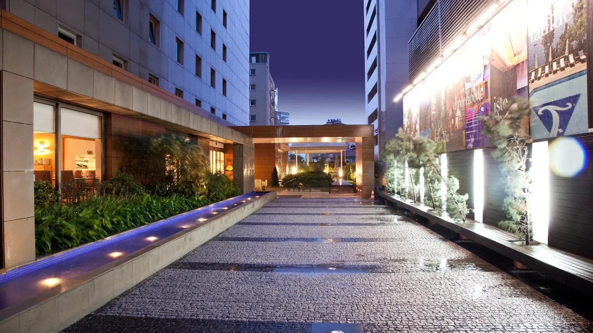 Divan Istanbul City