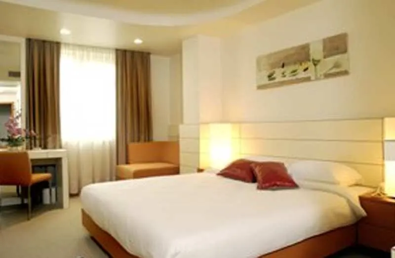 **** מלון Divan Istanbul City טורקיה