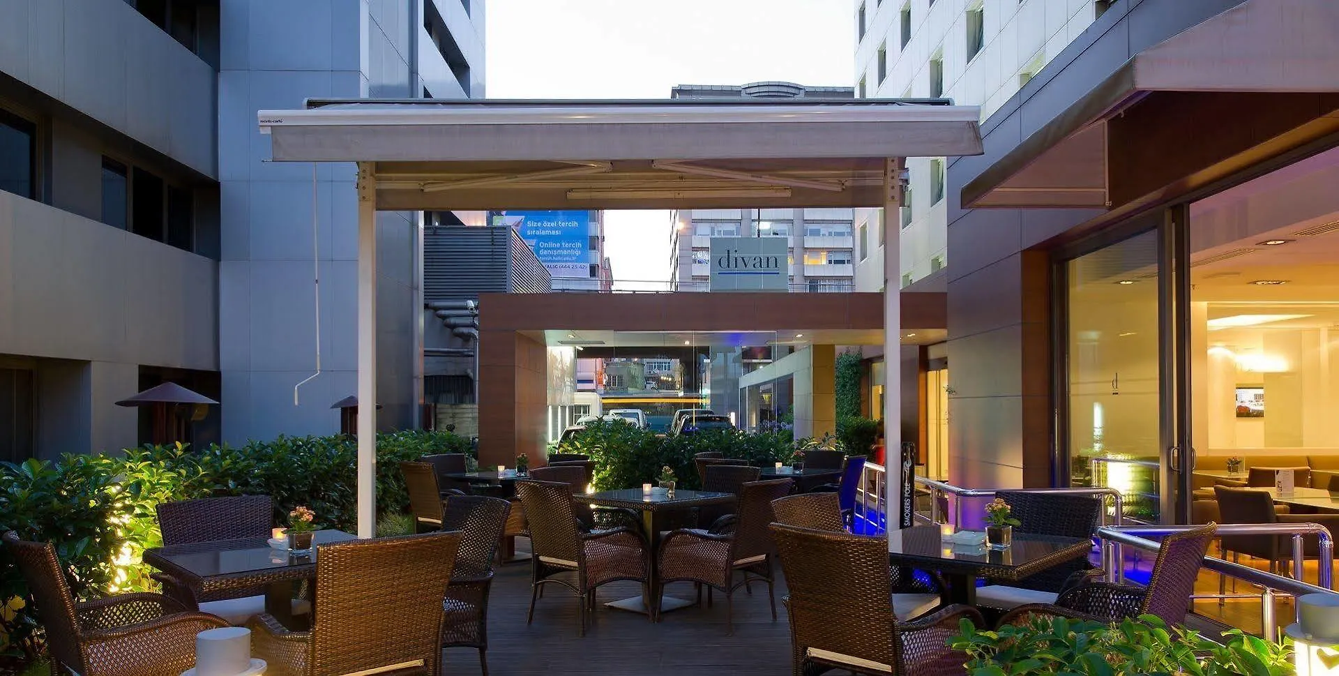 **** מלון Divan Istanbul City טורקיה