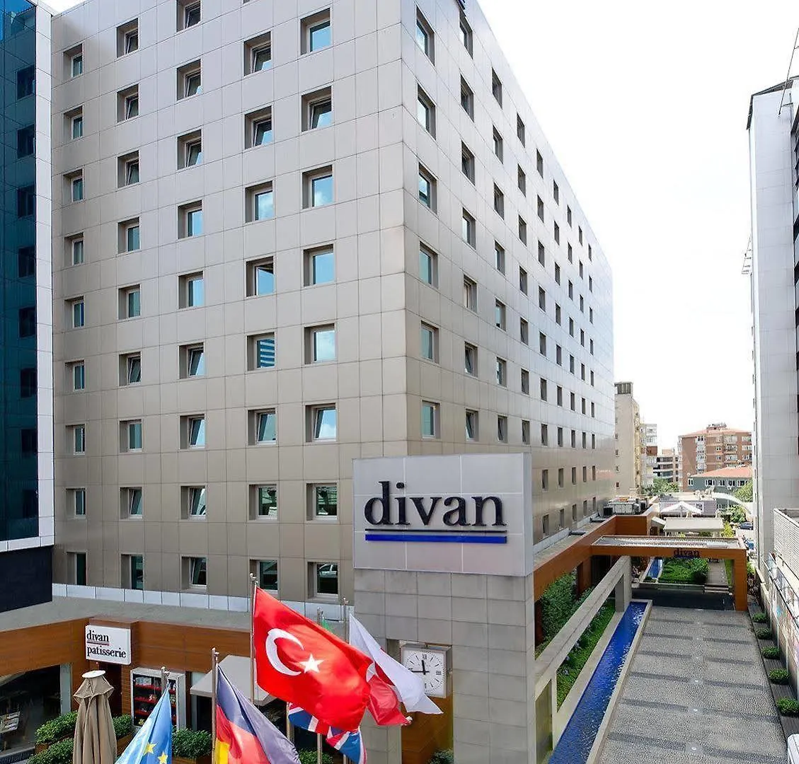 Divan Istanbul City 4*,