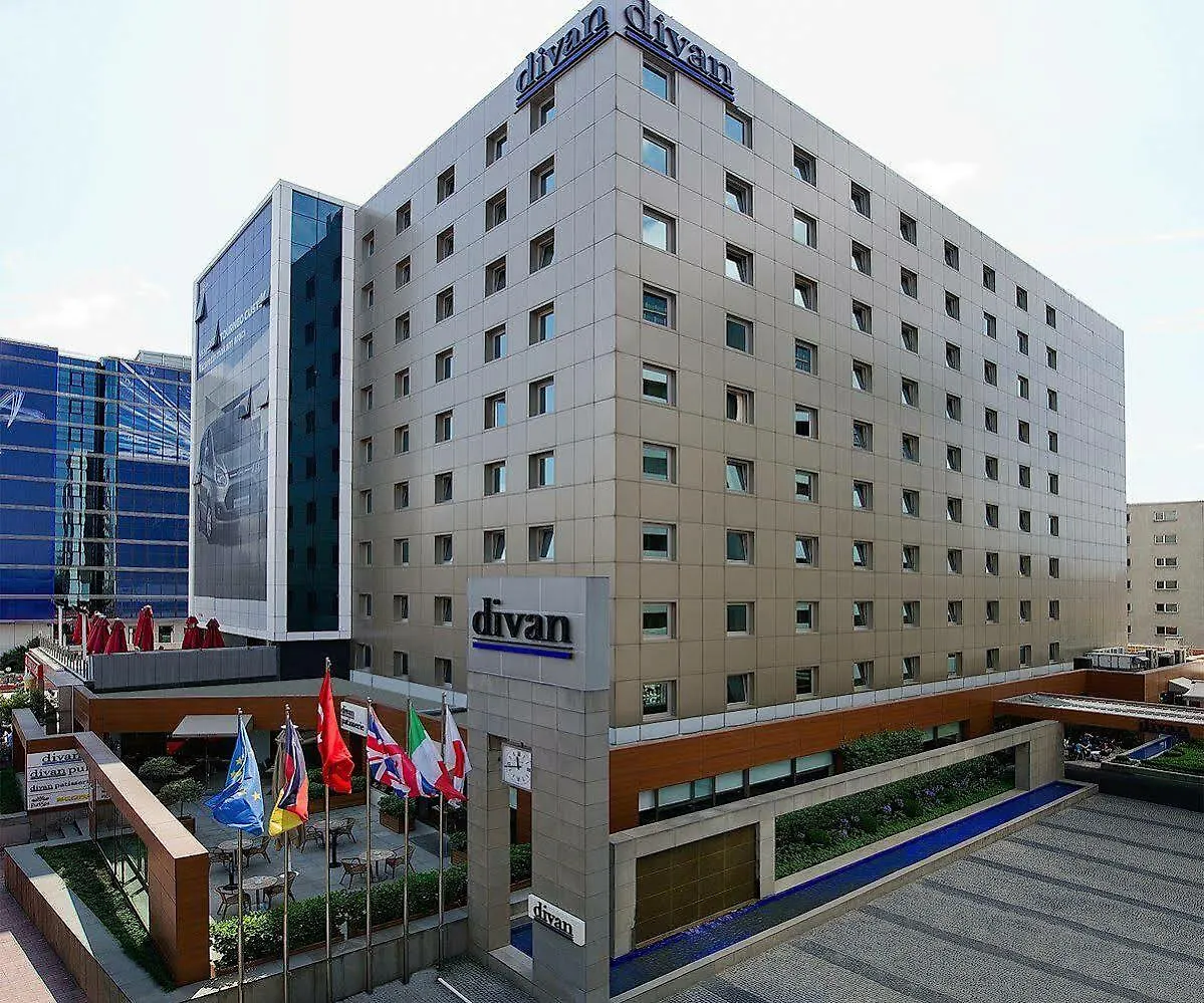 **** מלון Divan Istanbul City טורקיה